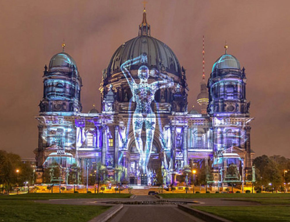 Digitale Laserprojektoren erhellen das Festival of Lights in Berlin