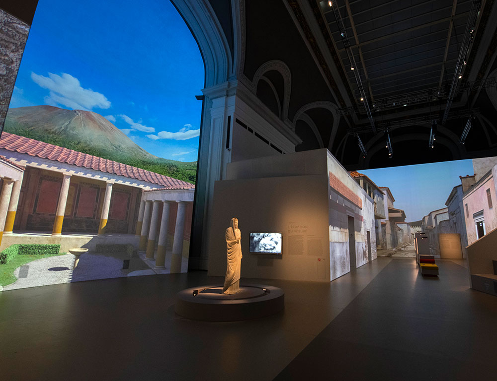 Digital Projection Brings Pompeii to Life in Paris