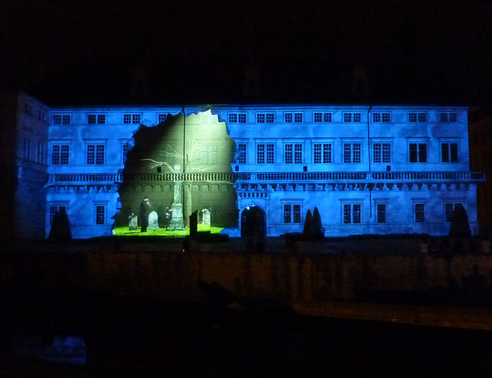 Digital Projection goes viral with Mapping Pasteur