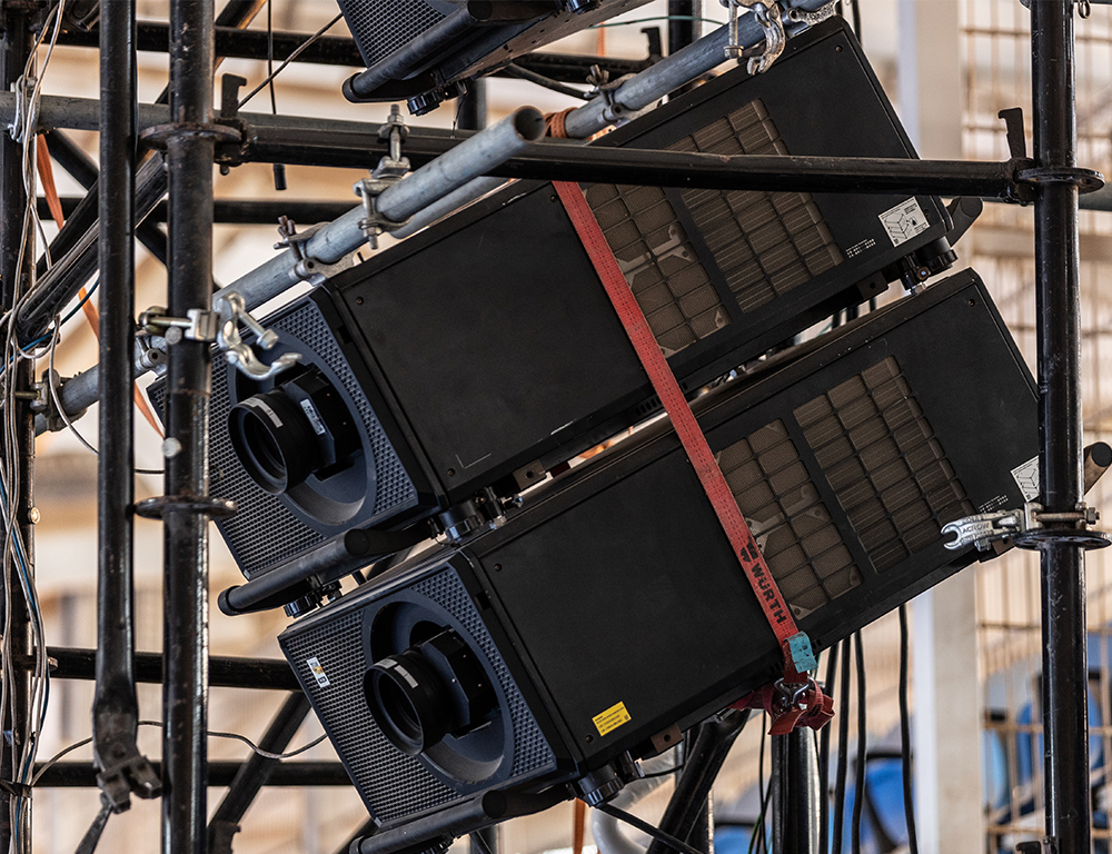 Digital Projection and HiLights Group deliver a TITAN-sized 3D projection mapping spectacle